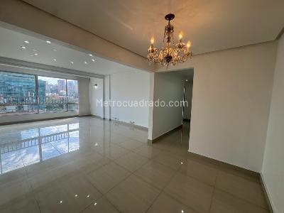Apartment for rent in Patio Bonito, Medellín