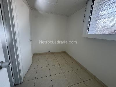 Apartamento en arriendo en Patio Bonito, Medellín · foto 10 de 20