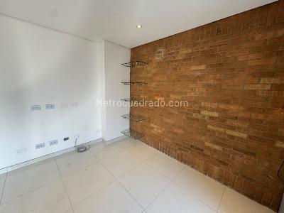 Apartamento de 3 alcobas en arriendo en Loma De Los Parra, Medellín, 140 m² · foto 9 de 20