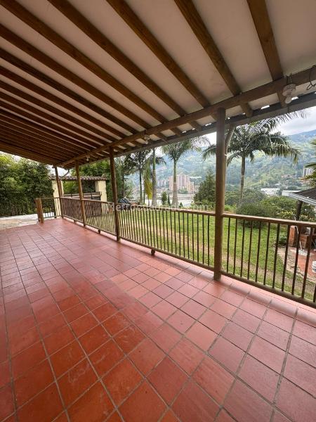 Finca en Arriendo, La Variante, Caldas - 3