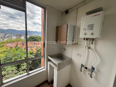 Apartamento de 3 alcobas en arriendo en San Julian, Medellín, 69 m² · foto 2 de 15