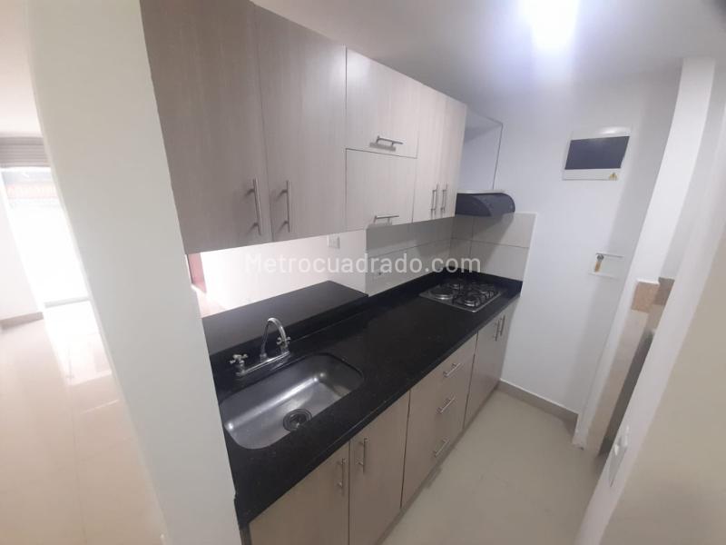 2BR Apartment in La Florida (48 m²) - 3
