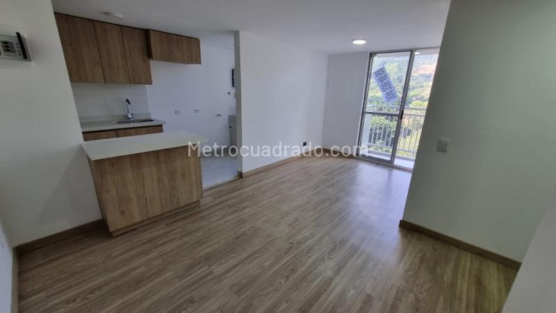 Apartamento en Arriendo, San Antonio De Prado, Medellín – pohled 2
