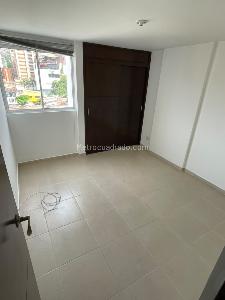 Apartamento de 3 alcobas en arriendo en Laureles, Medellín, 80 m² · foto 9 de 17