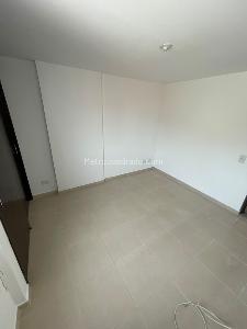 Apartamento de 3 alcobas en arriendo en Laureles, Medellín, 80 m² · foto 10 de 17