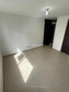 Apartamento de 3 alcobas en arriendo en Laureles, Medellín, 80 m² · foto 15 de 17