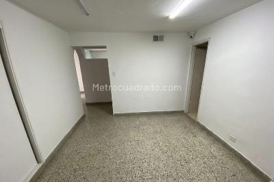 Casa en arriendo en Laureles Estadio, Medellín · foto 10 de 15