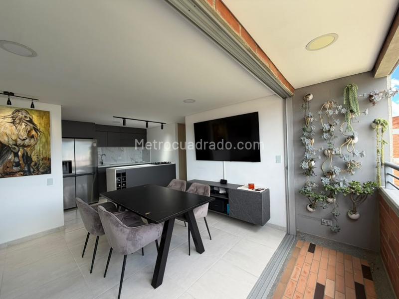 70 m² 3BR Apartment for Rent in Ditaires, Itagüí - 2
