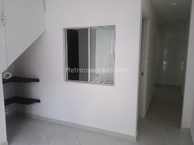 Apartaestudio en arriendo en Lorena, Medellín, 42 m² · foto 6 de 8