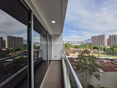 Apartamento de 3 alcobas en arriendo en Prados De Sabaneta, Sabaneta, 76 m² · foto 9 de 20