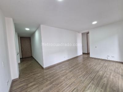 Apartamento de 3 alcobas en arriendo en Prados De Sabaneta, Sabaneta, 76 m² · foto 10 de 20