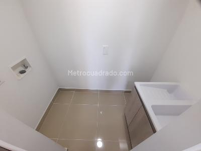 Apartamento de 2 alcobas en arriendo en Calle Larga, Sabaneta, 60 m² · foto 10 de 18
