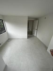 Apartamento de 2 alcobas en arriendo en Belen Diego Echavarria, Medellín, 45 m² · foto 12 de 14