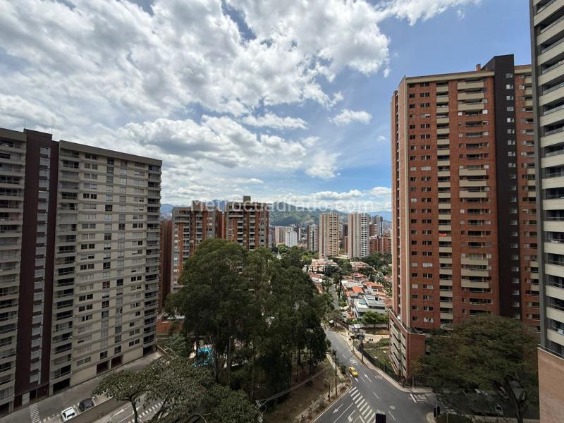2BR Apartment in Vereda San Jose (70 m²) - 2
