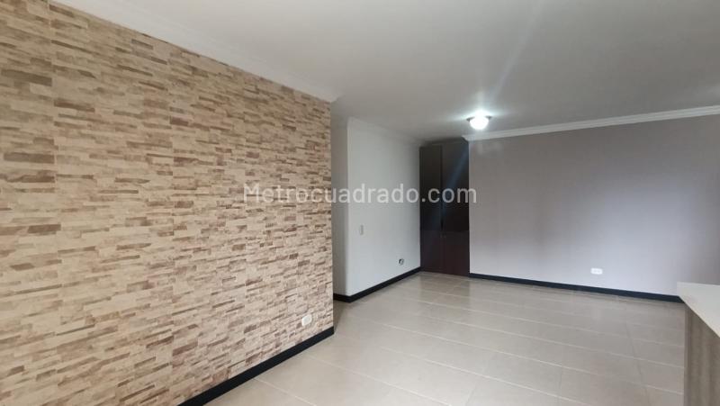 3BR Apartment in Suramerica (70 m²)