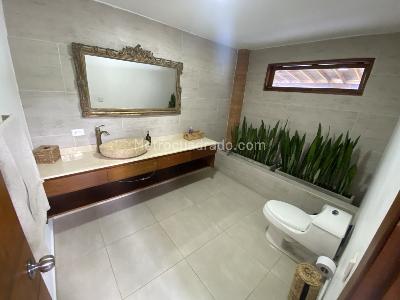 Casa de 3 alcobas en arriendo en Las Antillas, Envigado, 400 m² · foto 7 de 20
