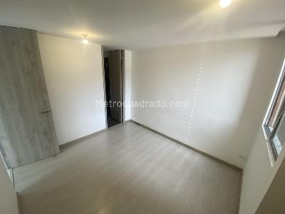 Apartamento de 2 alcobas en arriendo en Las Antillas, Envigado, 72 m² · foto 8 de 14