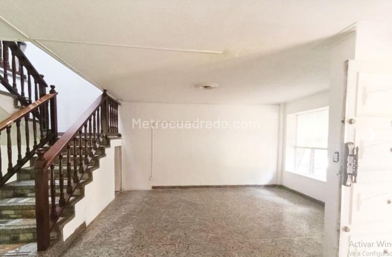 5BR House in Conquistadores (385 m²)