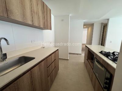 Apartamento de 2 alcobas en arriendo en Ciudad Del Rio, Medellín, 80 m² · foto 3 de 16
