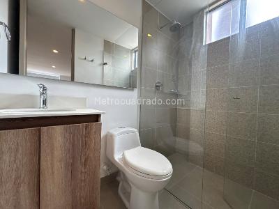 Apartamento de 2 alcobas en arriendo en Ciudad Del Rio, Medellín, 80 m² · foto 15 de 16