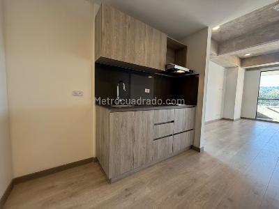 Apartaestudio en arriendo en Prados De Sabaneta, Sabaneta · foto 3 de 15