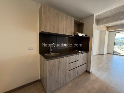 Apartaestudio en arriendo en Prados De Sabaneta, Sabaneta · foto 6 de 15
