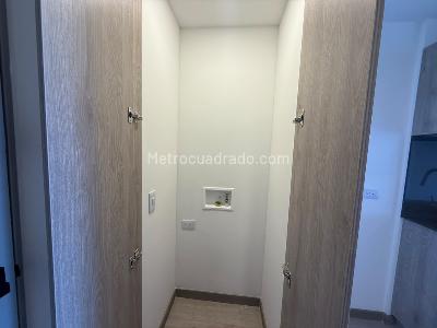 Apartaestudio en arriendo en Prados De Sabaneta, Sabaneta · foto 13 de 15