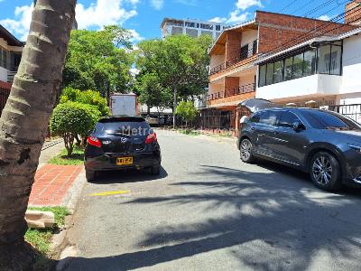 Apartamento en arriendo en Florida Nueva, Medellín · foto 19 de 20