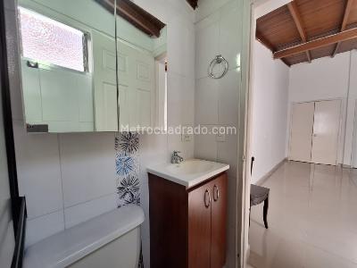 Apartamento en arriendo en Florida Nueva, Medellín · foto 6 de 20