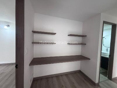 Apartamento de 3 alcobas en arriendo en San Joaquin, Medellín, 70 m² · foto 9 de 12