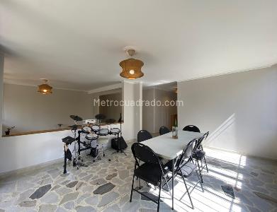 Apartamento en arriendo en El Poblado, Medellín · foto 7 de 20