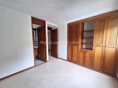 Apartamento de 2 alcobas en arriendo en El Rodeo, Medellín, 70 m² · foto 8 de 16