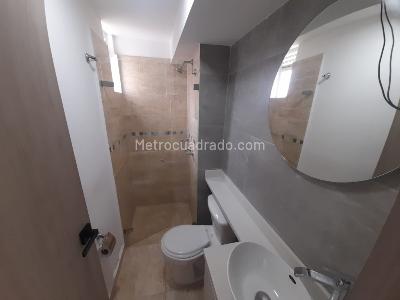 Apartamento de 2 alcobas en arriendo en Maria Auxiliadora, Sabaneta, 49 m² · foto 17 de 18