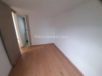 Apartamento de 2 alcobas en arriendo en Maria Auxiliadora, Sabaneta, 49 m² · foto 9 de 18