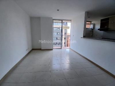 Apartamento de 3 alcobas en arriendo en Belen La Palma, Medellín, 70 m² · foto 5 de 20