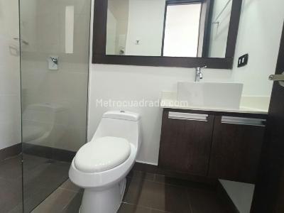 Apartamento de 2 alcobas en arriendo en Aves Maria, Sabaneta, 108 m² · foto 13 de 20