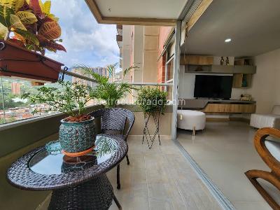Apartamento de 3 alcobas en venta en San Jose, Sabaneta, 98 m² · foto 16 de 20