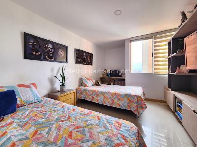 Apartamento de 3 alcobas en venta en San Jose, Sabaneta, 98 m² · foto 18 de 20