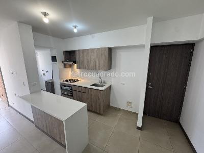 Apartamento de 3 alcobas en arriendo en Asdesillas, Sabaneta, 87 m² · foto 2 de 20