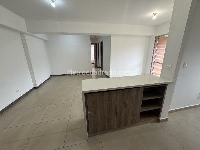 Apartamento de 3 alcobas en arriendo en Asdesillas, Sabaneta, 87 m² · foto 6 de 20