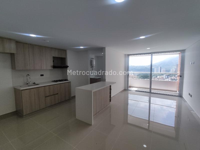 New 2BR Apartment in La Ferrería, La Estrella - 4