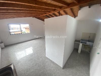 Apartaestudio en arriendo en Zuñiga, Envigado · foto 10 de 11