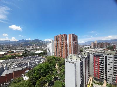 Apartamento de 3 alcobas en arriendo en Restrepo Naranjo, Sabaneta, 68 m² · foto 2 de 20