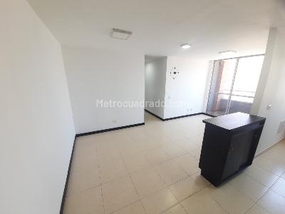 Apartamento de 3 alcobas en arriendo en Restrepo Naranjo, Sabaneta, 68 m² · foto 4 de 20