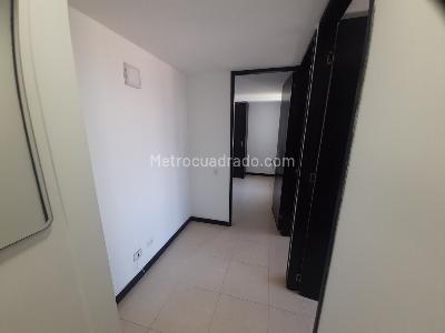 Apartamento de 3 alcobas en arriendo en Restrepo Naranjo, Sabaneta, 68 m² · foto 12 de 20