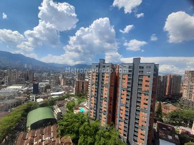 Apartamento de 3 alcobas en arriendo en La Florida, Sabaneta, 74 m² · foto 2 de 20