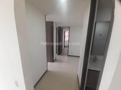 Apartamento de 3 alcobas en arriendo en La Florida, Sabaneta, 74 m² · foto 13 de 20