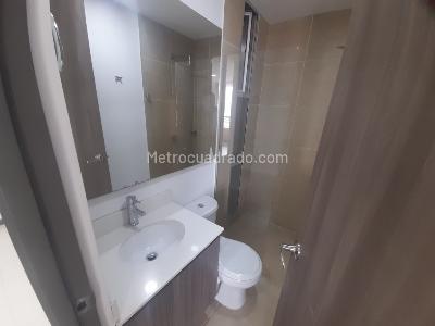 Apartamento de 3 alcobas en arriendo en La Florida, Sabaneta, 74 m² · foto 14 de 20