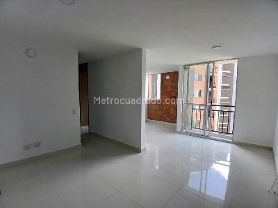 Apartamento de 2 alcobas en arriendo en Calasanz, Medellín, 55 m² · foto 4 de 20