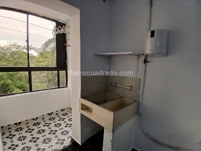 Apartamento de 3 alcobas en arriendo en Belen Los Alpes, Medellín, 70 m² · foto 9 de 18